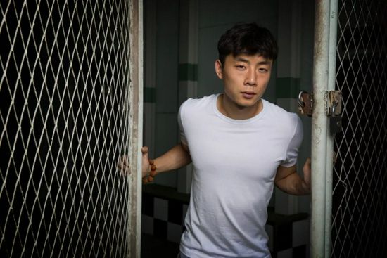 黄色理伦
